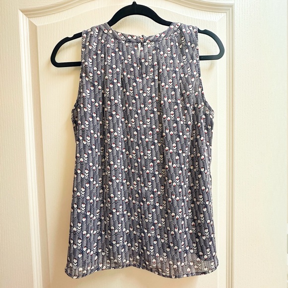 Daniel Rainn Effie Lurex Detail Blouse in Navy & Red - Picture 4 of 7